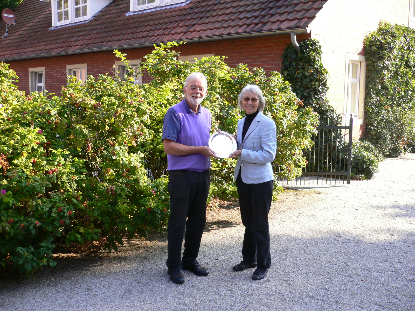 Der Erfolg ist zurück Dr. Dahl wird Clubmeister